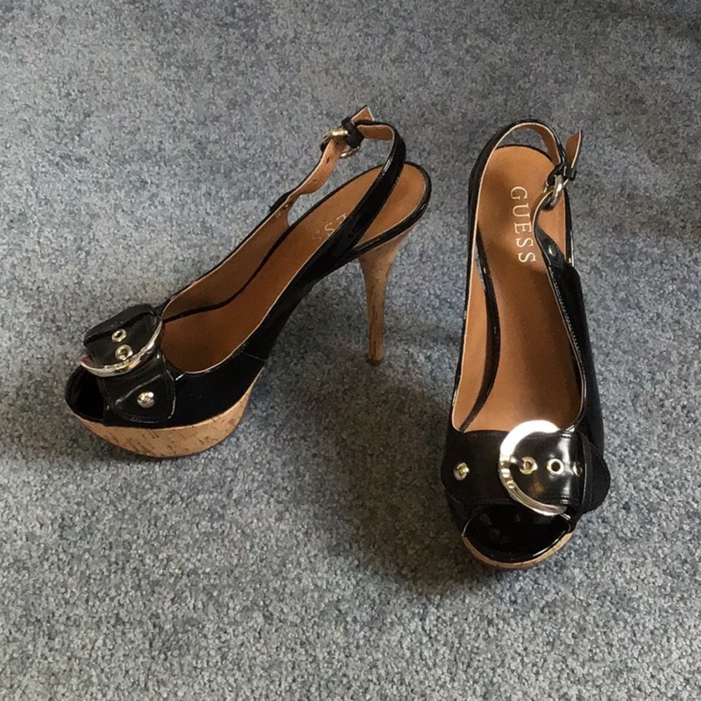 Guess Black and Tan heels. Size 6